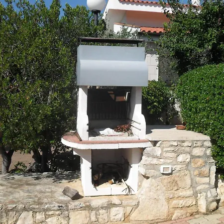 Lamamare Apartmán *