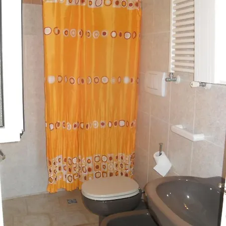 Lamamare Apartment