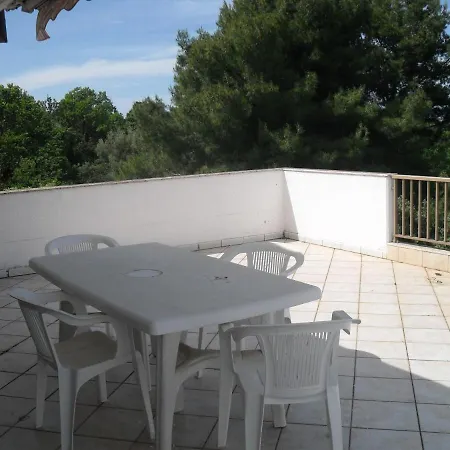 Lamamare Apartment *